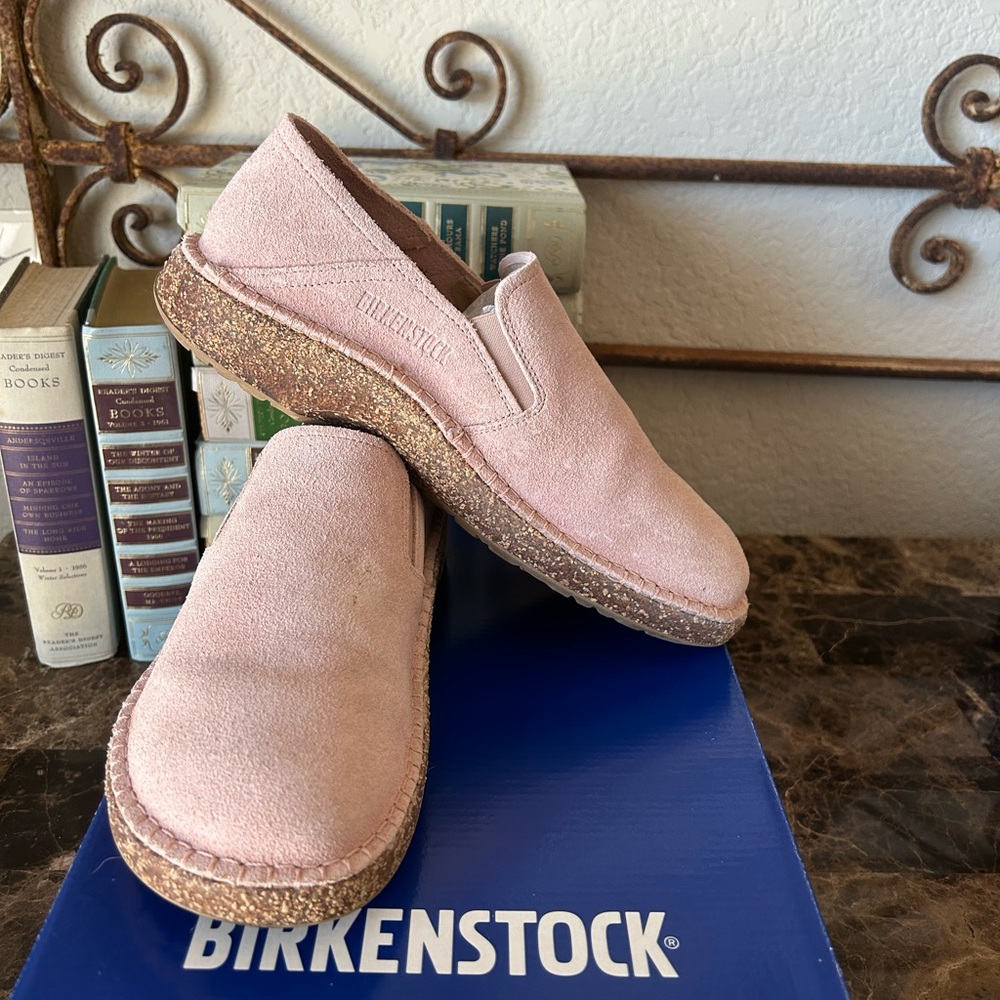 NEW PRICE!!  Birkenstock Callan Soft Pink Leather, size 38